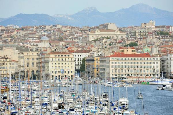 Comment assurer une résidence secondaire à Marseille 13 ?